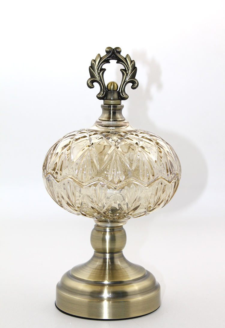 Kapaklı Cam Şekerlik Model 1